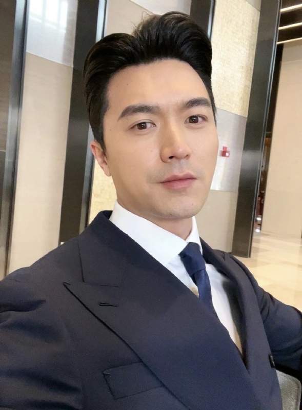 凯文的第二张照片--呼和浩特相亲服务中心