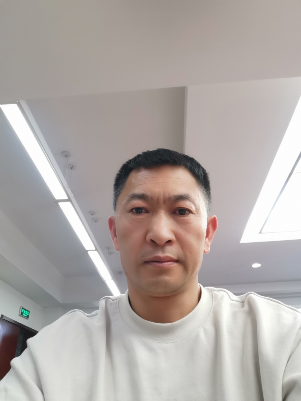 知足常乐的第一张照片--呼和浩特相亲服务中心