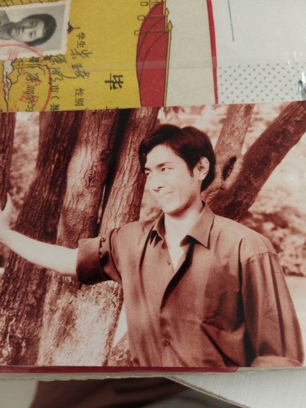 朱琦的第五张照片--呼和浩特相亲服务中心