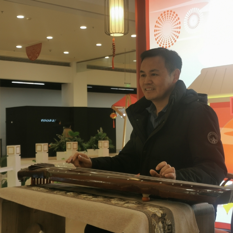 寻觅有缘人的第一张照片--呼和浩特相亲服务中心