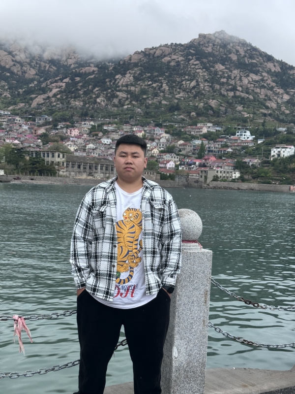 谨慎的第一张照片--呼和浩特相亲服务中心