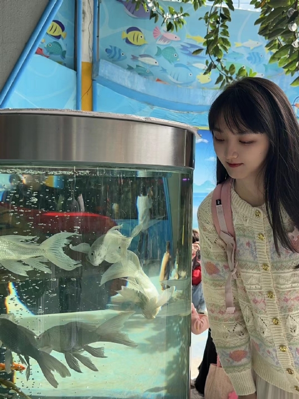 yiyi的第一张照片--呼和浩特相亲服务中心