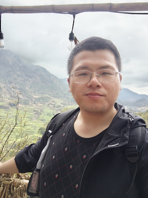 青山的第三张照片--呼和浩特相亲服务中心