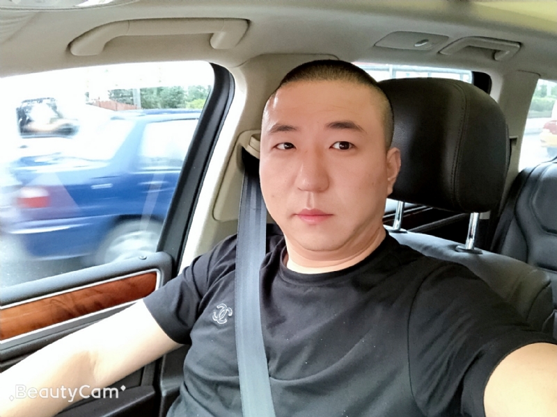 路人甲的第一张照片--呼和浩特相亲服务中心