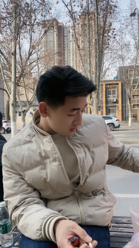 liyifan的第一张照片--呼和浩特相亲服务中心