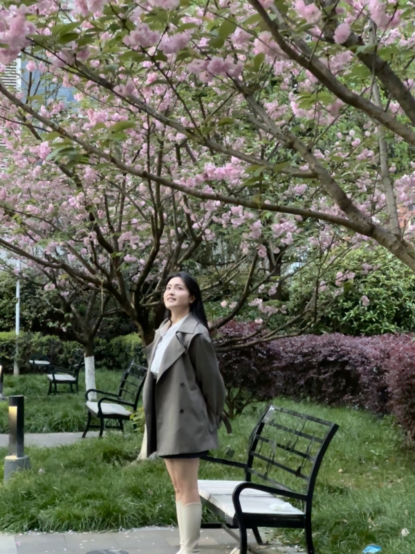 方方方的第二张照片--呼和浩特相亲服务中心