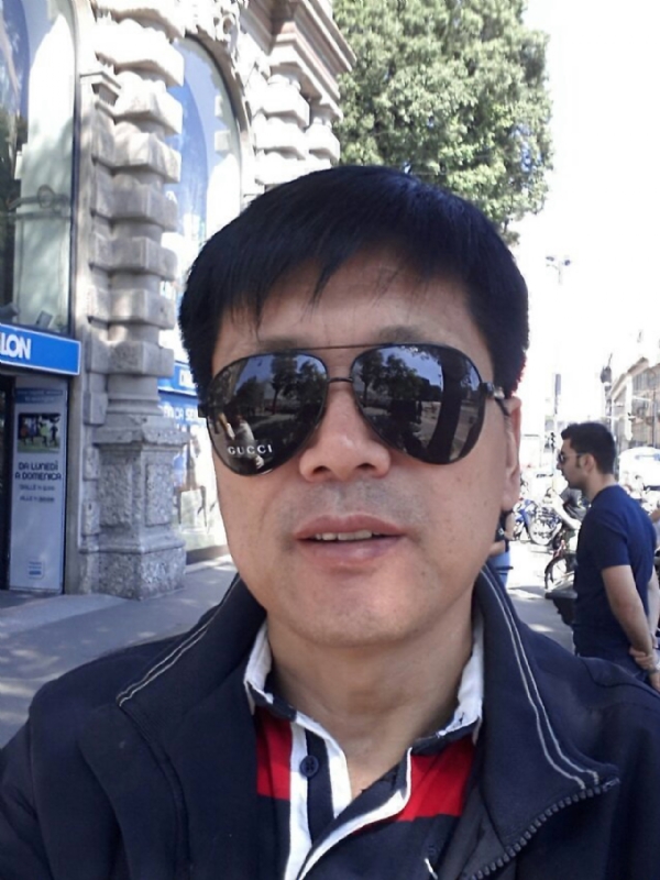 春风的第一张照片--呼和浩特相亲服务中心