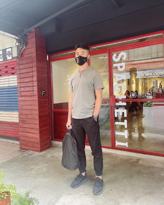 酒商安迪的第二张照片--呼和浩特相亲服务中心