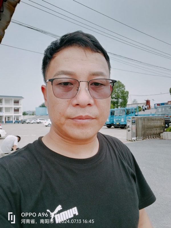 楚辞的第二张照片--呼和浩特相亲服务中心