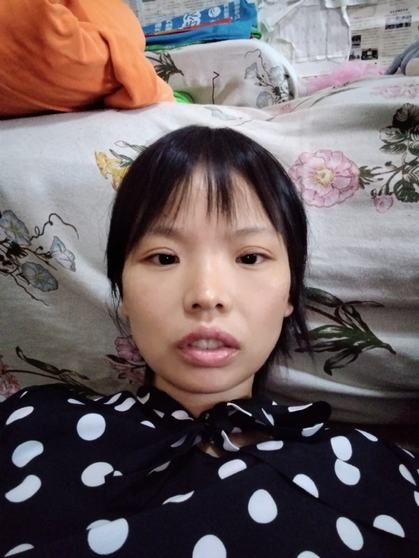 可爱的第二张照片--呼和浩特相亲服务中心