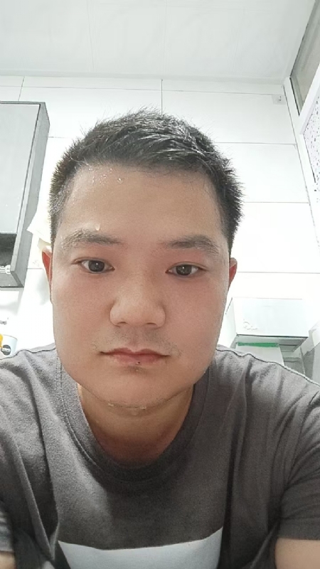 皓月当空的第一张照片--呼和浩特相亲服务中心