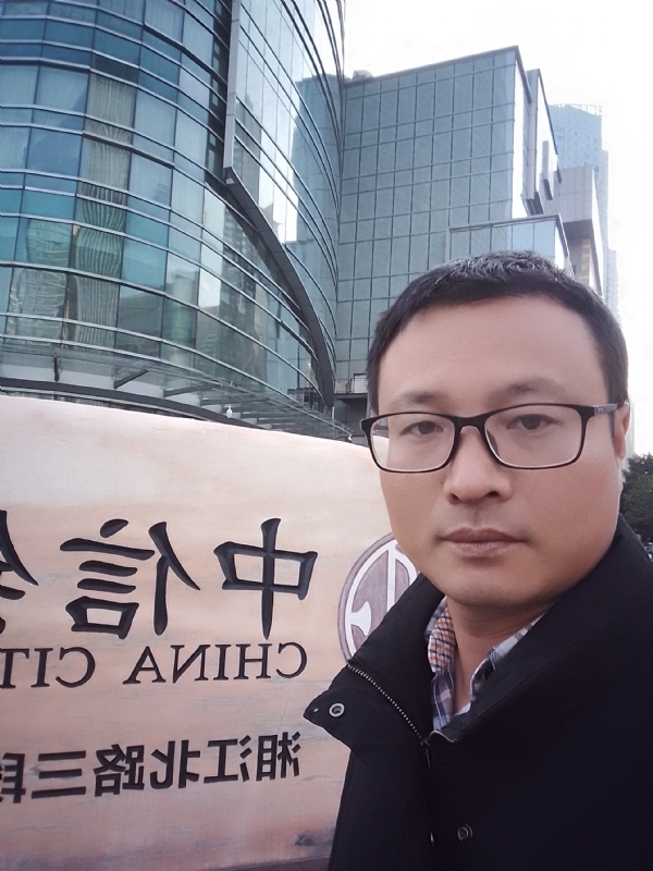 晚秋的第一张照片--呼和浩特相亲服务中心