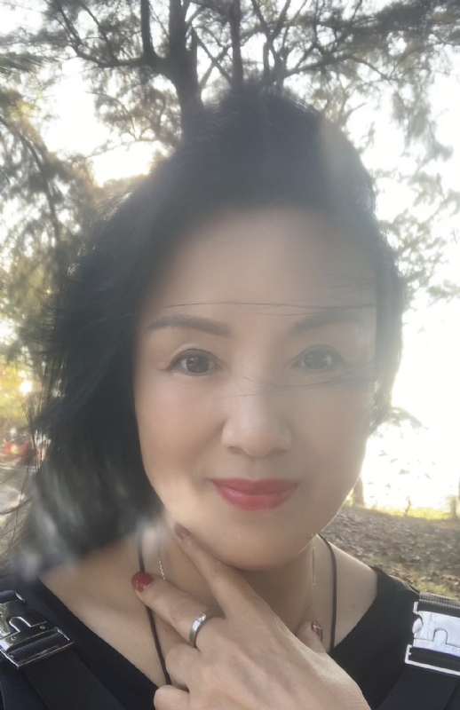 清雅的第二张照片--呼和浩特相亲服务中心