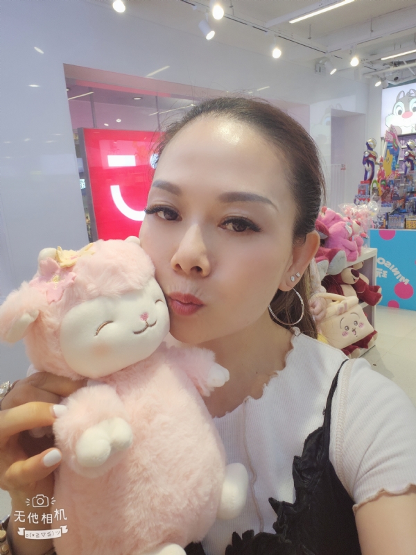 暖*爱的第一张照片--呼和浩特相亲服务中心