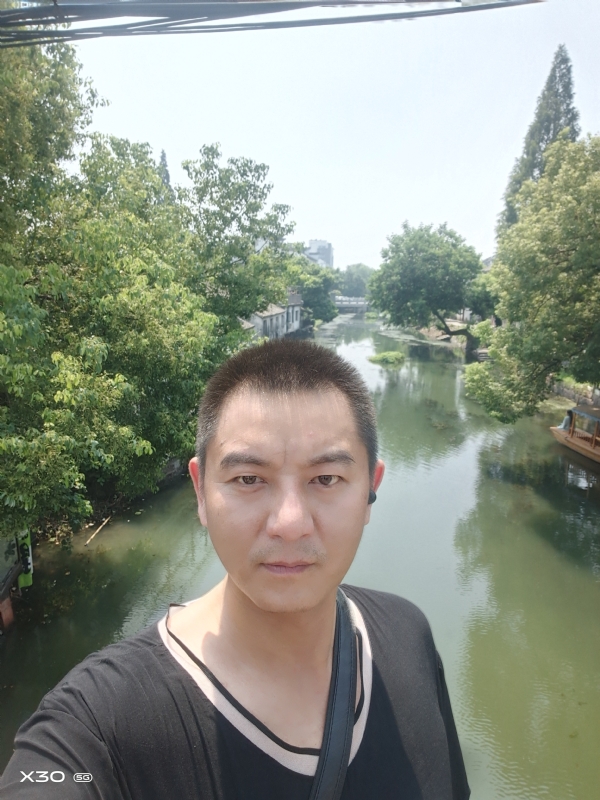 肖老兵yx的第二张照片--呼和浩特相亲服务中心