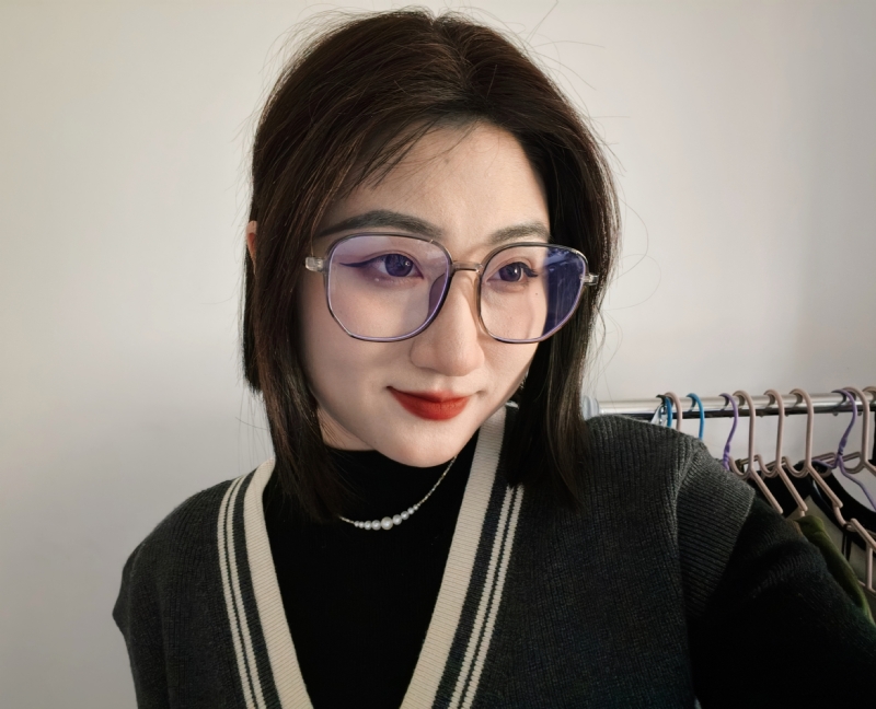 Helen的第二张照片--呼和浩特相亲服务中心