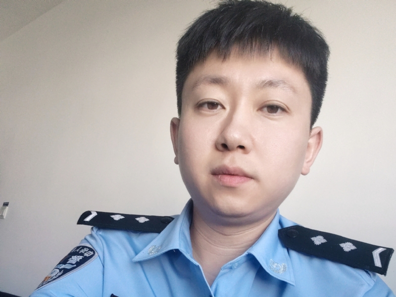 峻仔的第一张照片--呼和浩特相亲服务中心