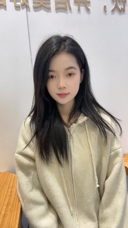 草莓奶昔的第一张照片--呼和浩特相亲服务中心