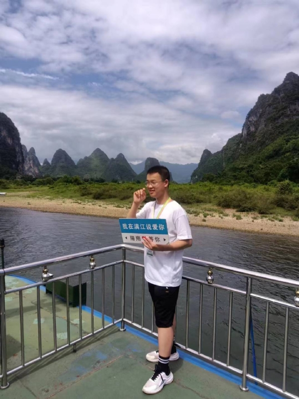 决胜时刻的第三张照片--呼和浩特相亲服务中心