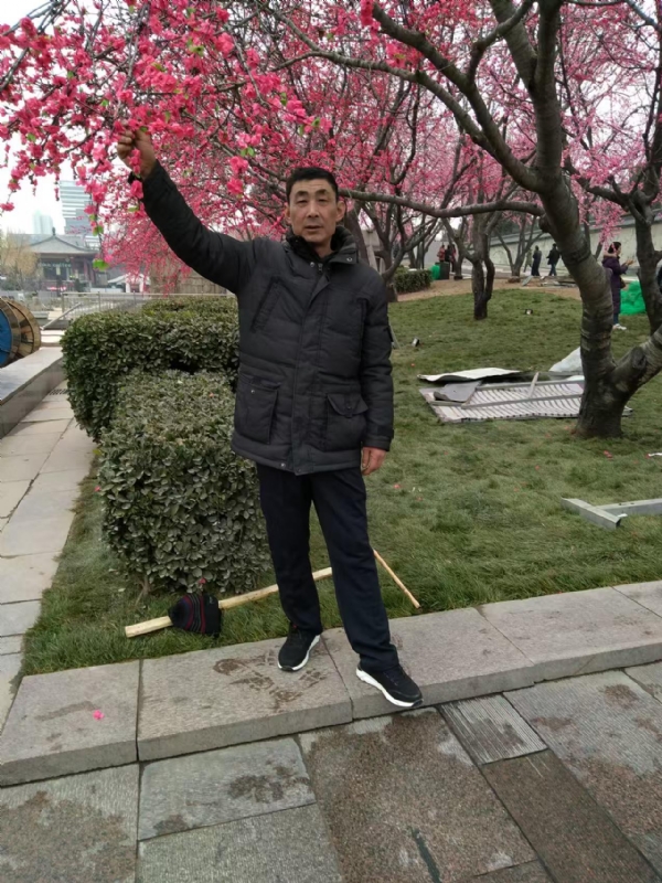 风雨的第一张照片--呼和浩特相亲服务中心