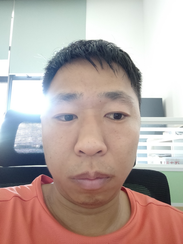 龚先生的第一张照片--呼和浩特相亲服务中心