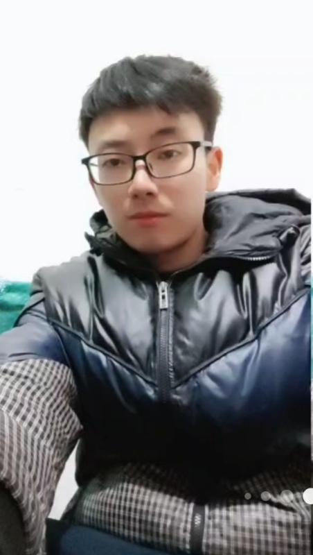 吐泡泡的小鱼的第一张照片--呼和浩特相亲服务中心