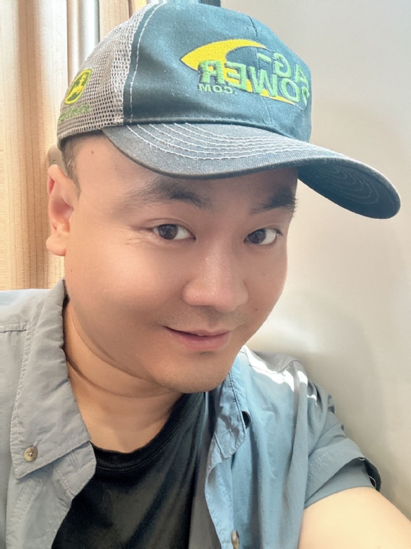 冰的第二张照片--呼和浩特相亲服务中心