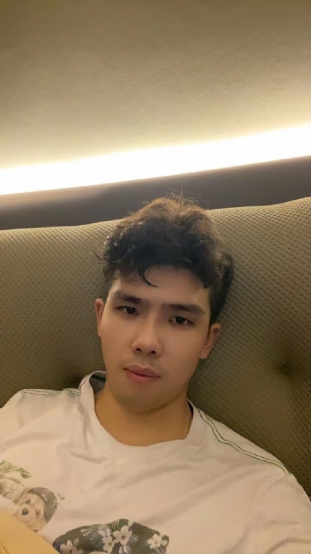 阿龙设计师的第一张照片--呼和浩特相亲服务中心