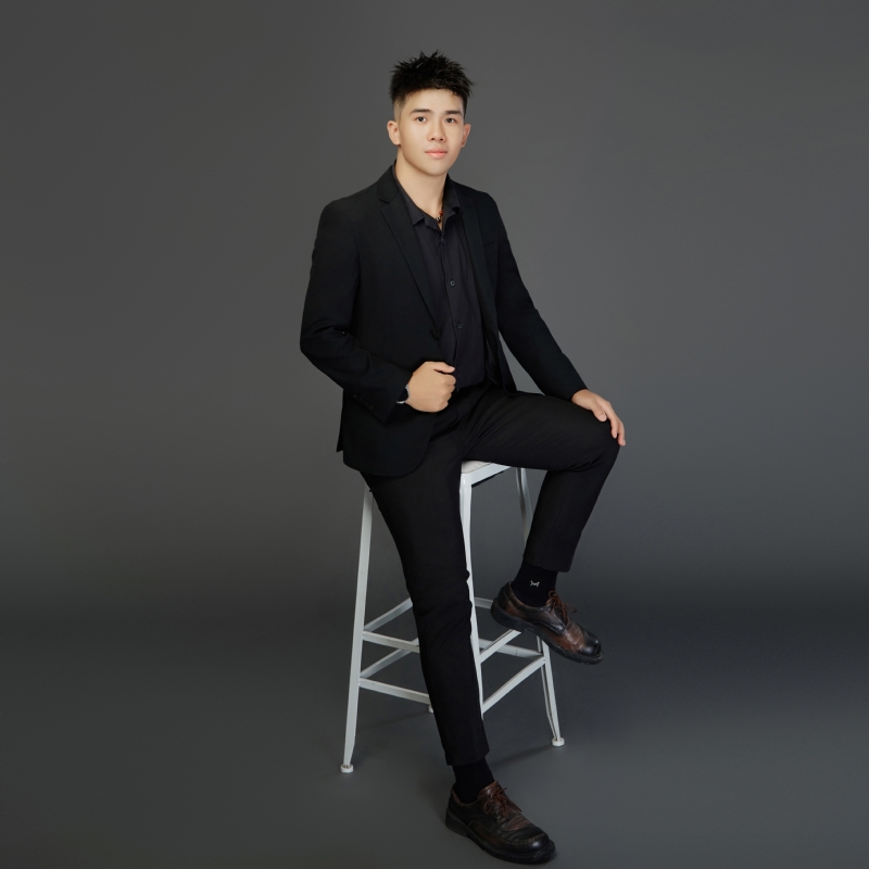 阿龙设计师的第五张照片--呼和浩特相亲服务中心