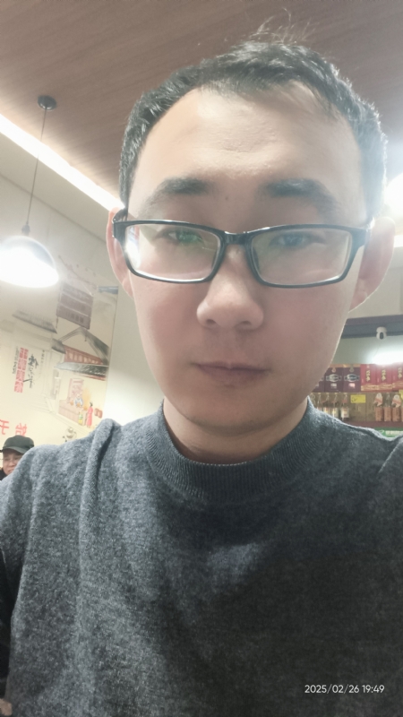 黑黑一笑的第一张照片--呼和浩特相亲服务中心