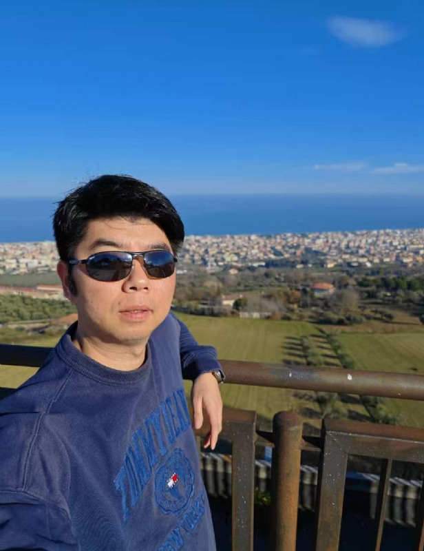 平心静气的第一张照片--呼和浩特相亲服务中心