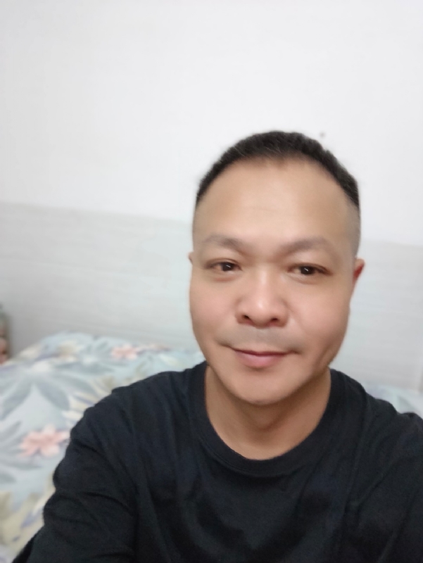 王某某的第一张照片--呼和浩特相亲服务中心