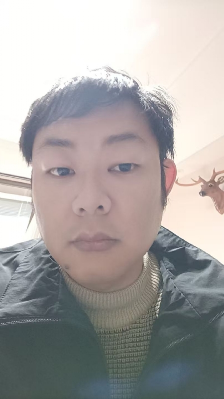 独自飞行的第一张照片--呼和浩特相亲服务中心