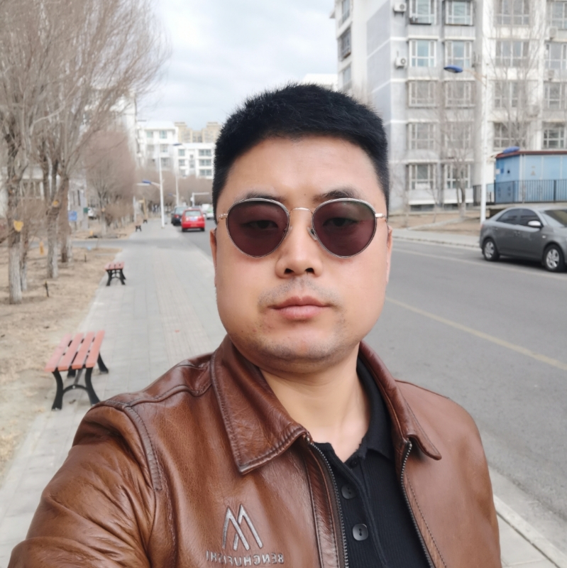 月下听风的第一张照片--呼和浩特相亲服务中心