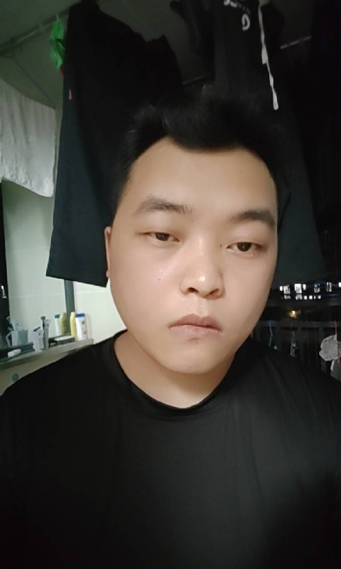 pu往事随风的第一张照片--呼和浩特相亲服务中心