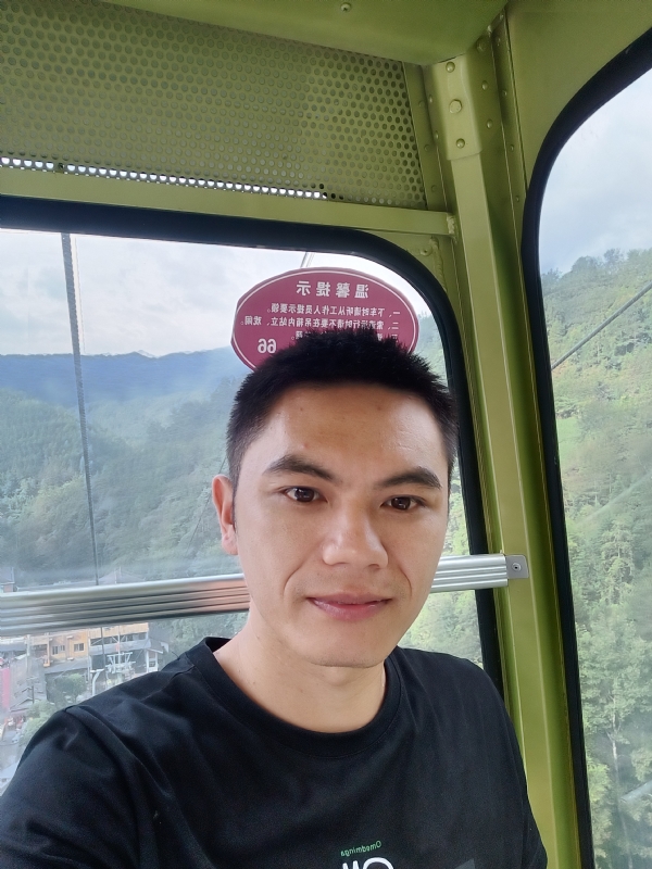 小鱼的第一张照片--呼和浩特相亲服务中心