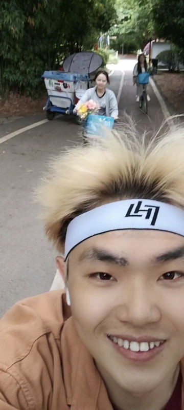 求安稳的第一张照片--呼和浩特相亲服务中心