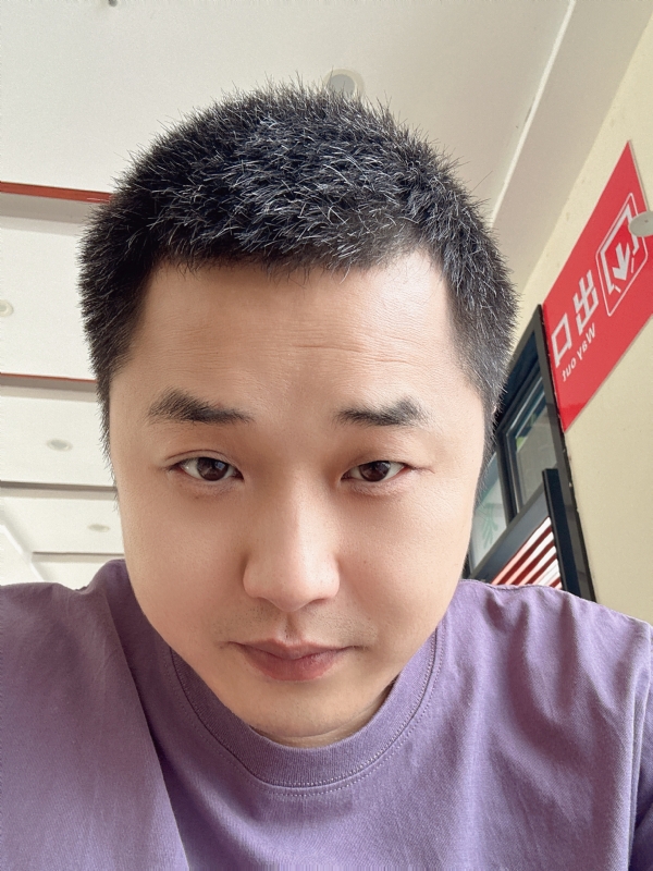 五是五的第一张照片--呼和浩特相亲服务中心