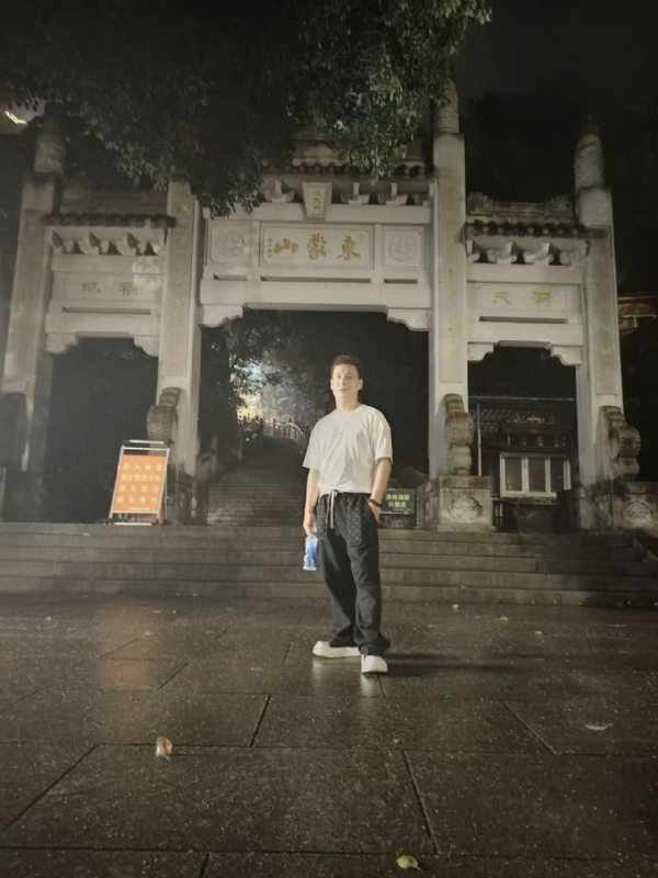 慕晨的第一张照片--呼和浩特相亲服务中心