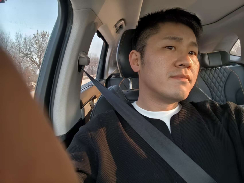 超哥的第一张照片--呼和浩特相亲服务中心