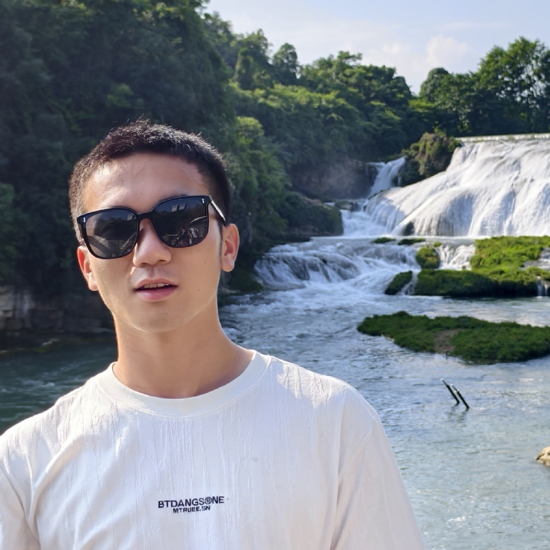 飞殷的第一张照片--呼和浩特相亲服务中心