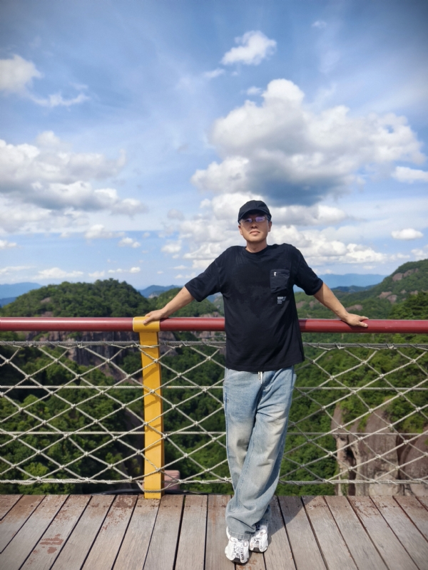 我心飞翔cjb的第三张照片--呼和浩特相亲服务中心