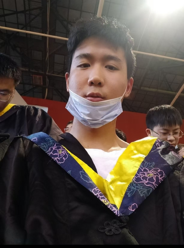 落落大方的第一张照片--呼和浩特相亲服务中心