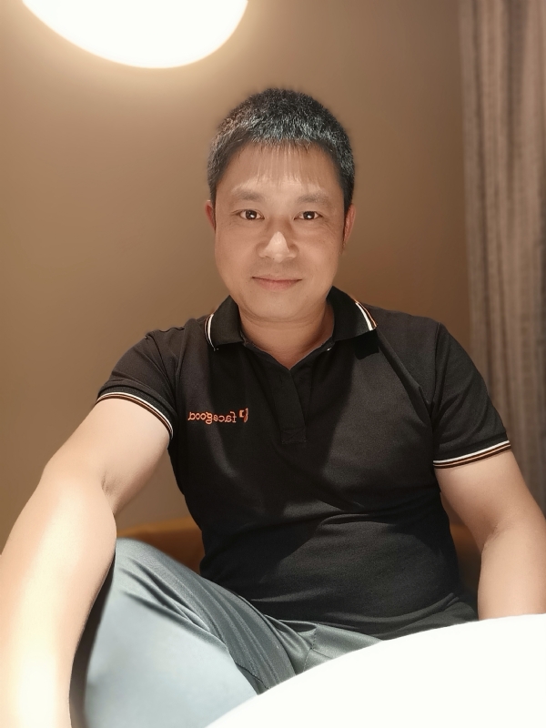 影子的第一张照片--呼和浩特相亲服务中心