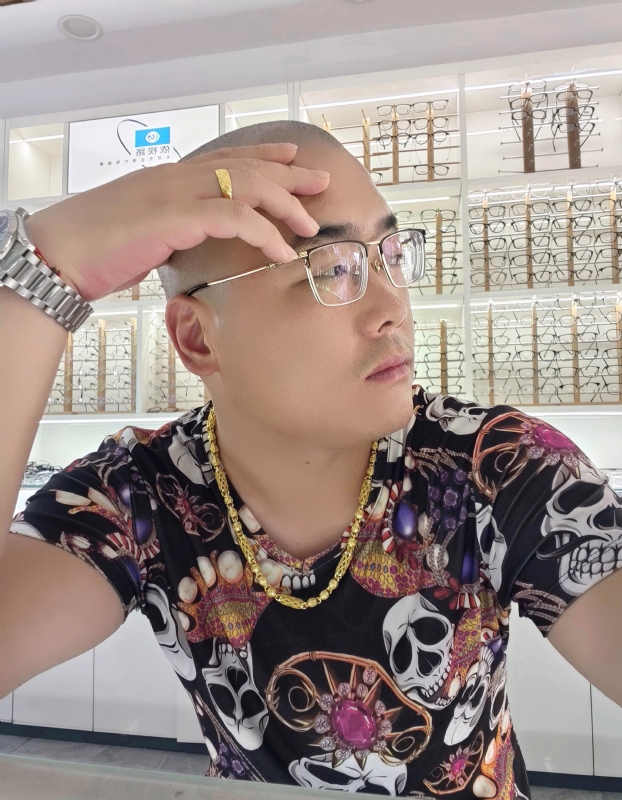 一生诺言的第一张照片--呼和浩特相亲服务中心