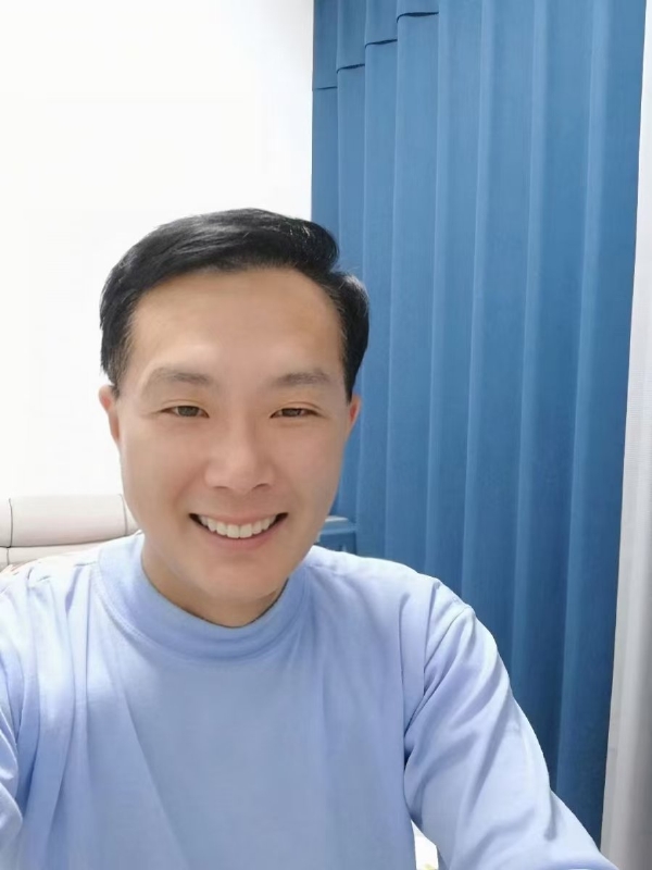 枫叶的第三张照片--呼和浩特相亲服务中心