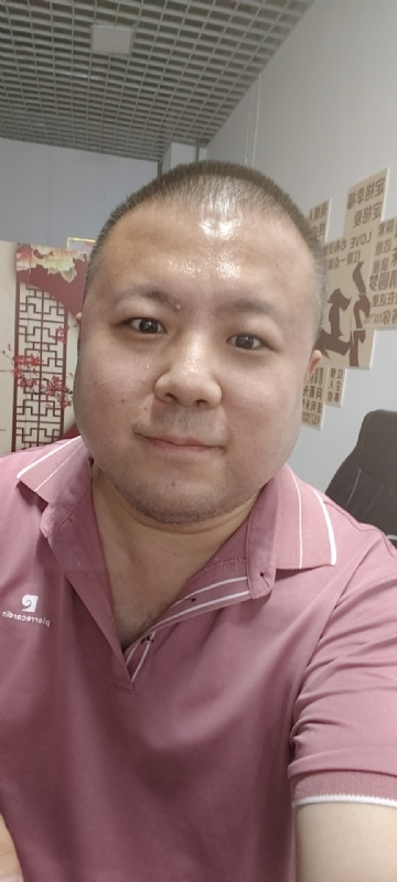 漫步星辰的第一张照片--呼和浩特相亲服务中心