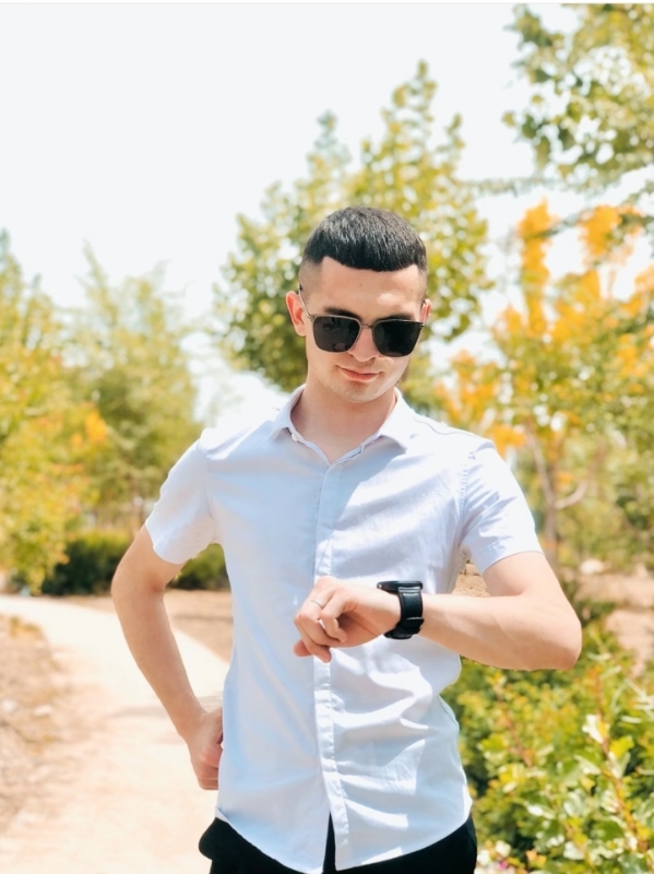 akram的第一张照片--呼和浩特相亲服务中心