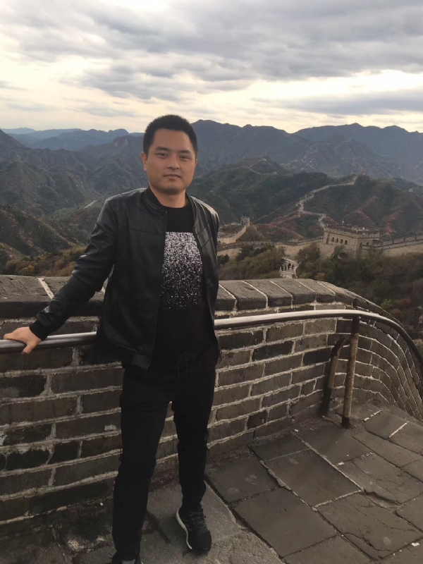 海阔天空的第一张照片--呼和浩特相亲服务中心