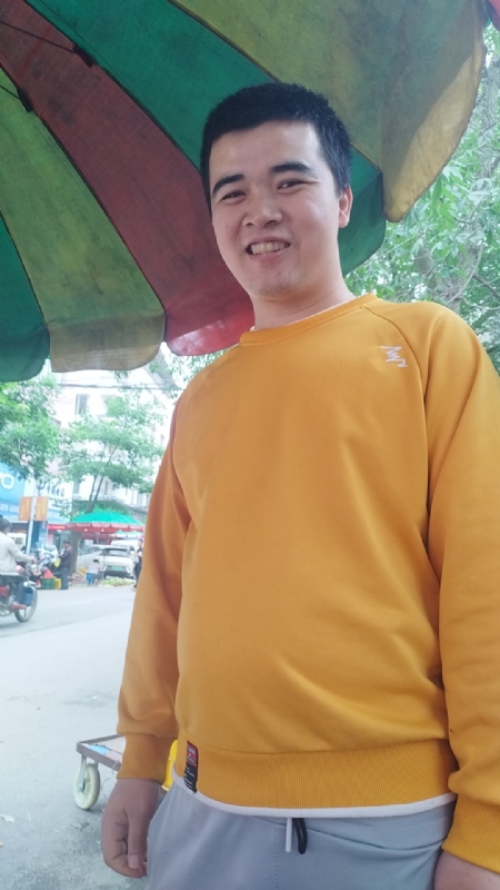 海中寻花柳的第一张照片--呼和浩特相亲服务中心